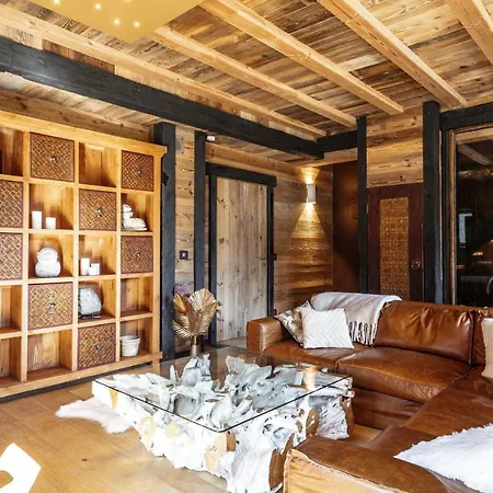 Carte Blanche Ubud Chalet
