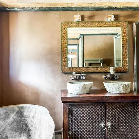 Chalet Carte Blanche Ubud *